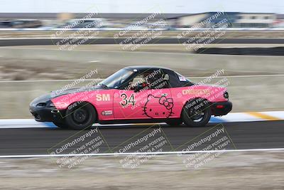 media/Jan-25-2025-CalClub SCCA (Sat) [[03c98a249e]]/Race 4/